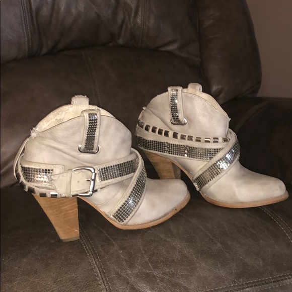 6.5 Shoe/Boot - Picture 2 of 6